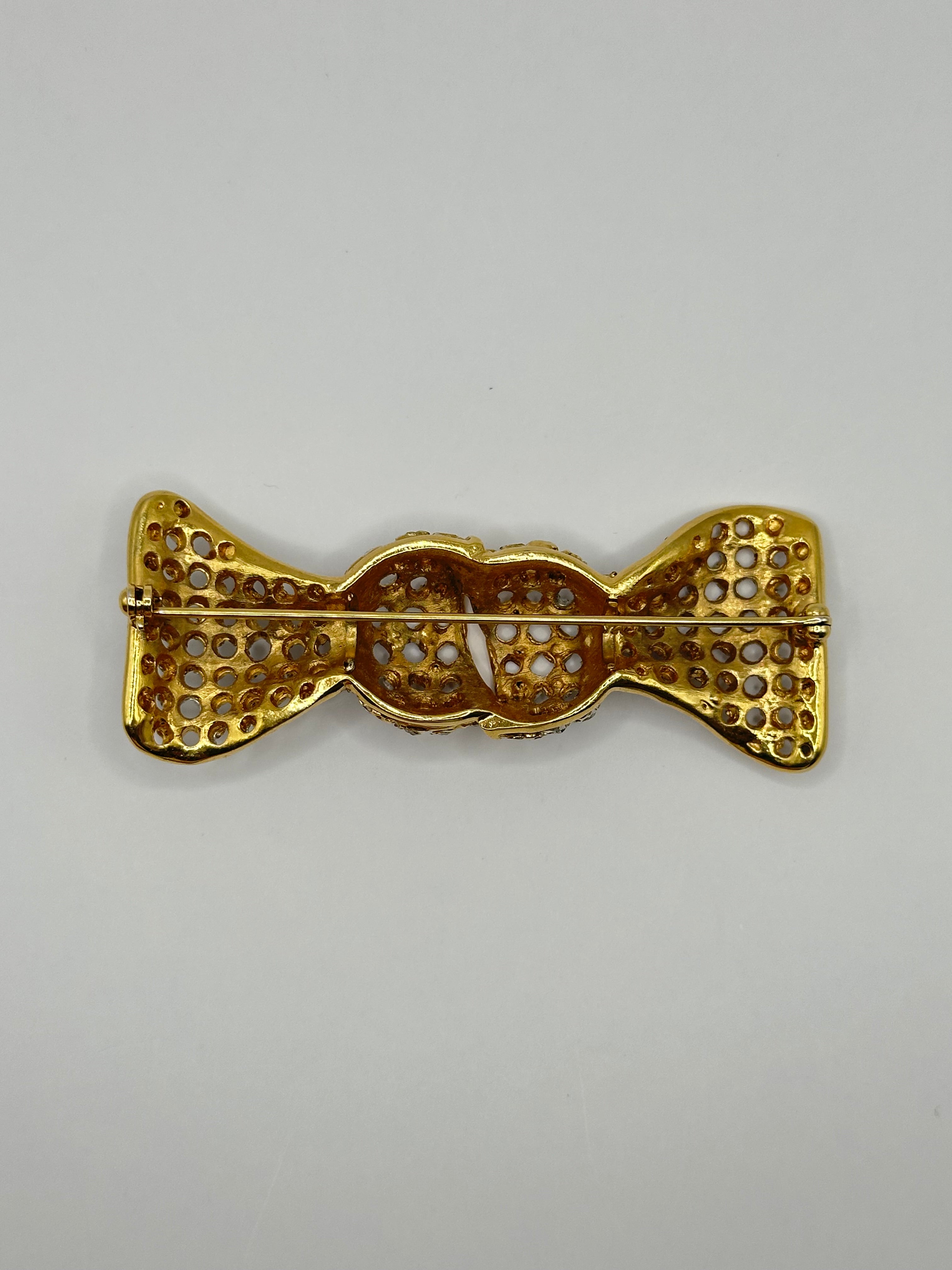 SPILLA VINTAGE “FIOCCO DI CRISTALLO” DORATA CON PAVÉ DI STRASS – ELEGANZA CLASSICA