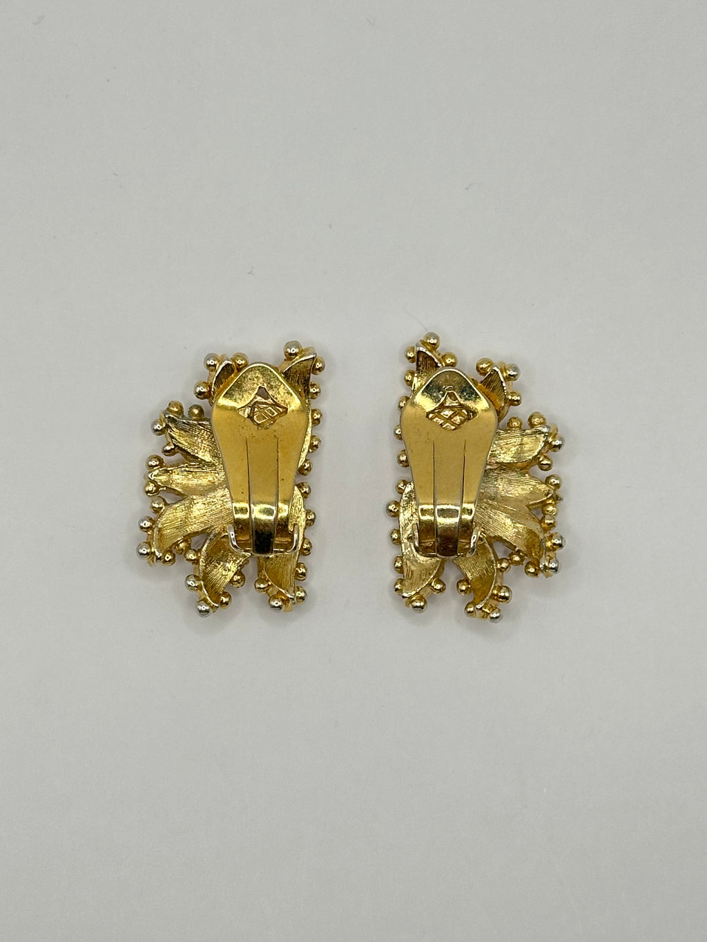 ORECCHINI VALENTINO GARAVANI A VENTAGLIO CON STRASS – ANNI ’80