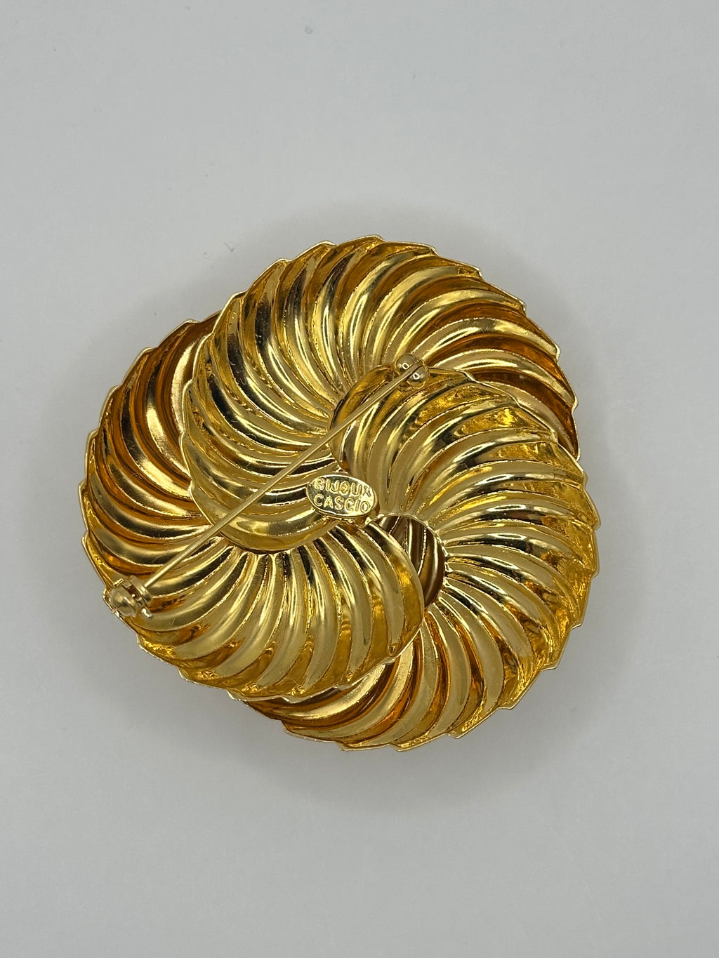 SPILLA VINTAGE BIJOUX CASCIO NODO DORATO A SPIRALE - ANNI     ’80