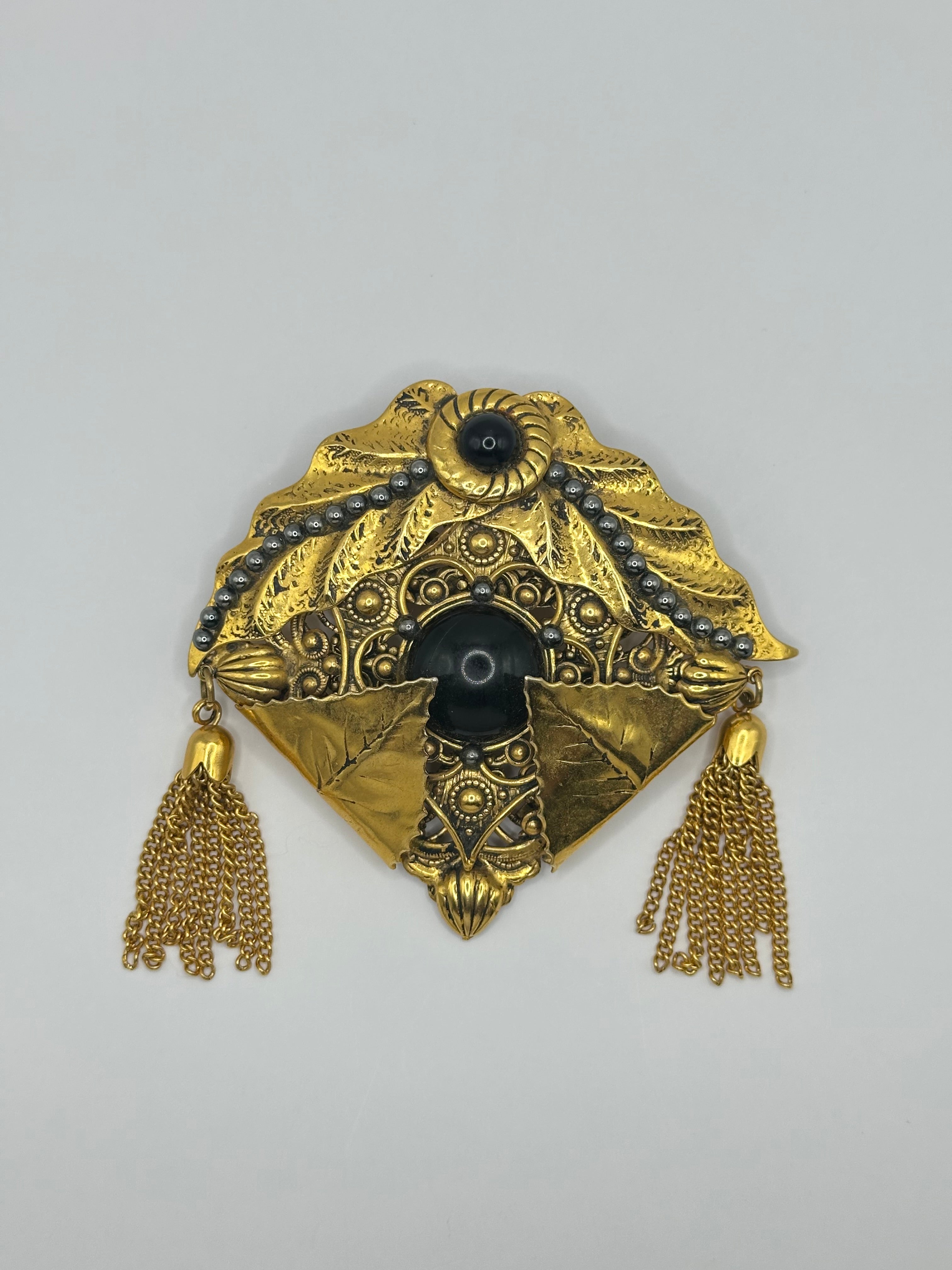 SPILLA VINTAGE “VENTAGLIO BIZANTINO” CON NAPPE E CABOCHON NERO– STATEMENT COUTURE
