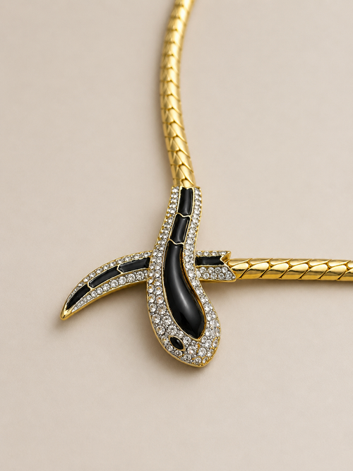COLLANA VINTAGE GIROCOLLO DORATO A SERPENTE CON SMALTO E STRASS - ANNI ’80